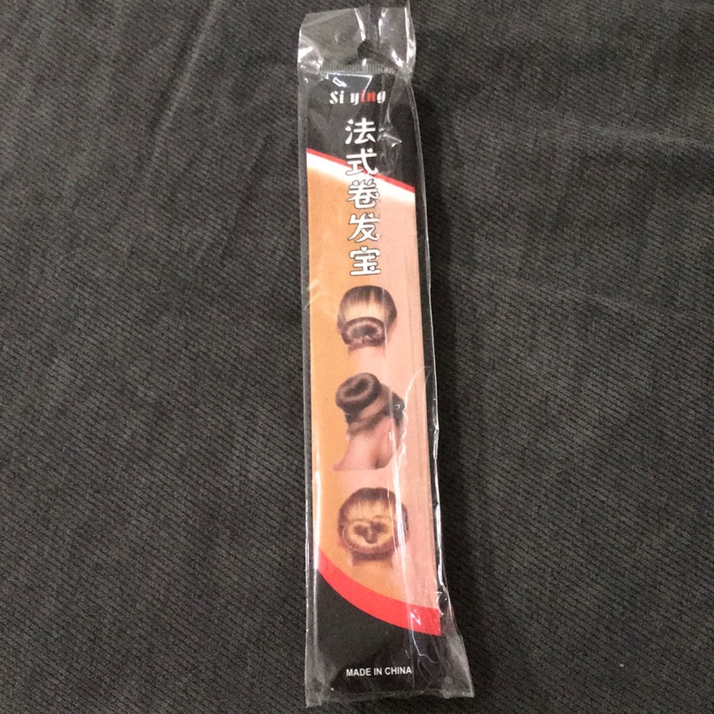Hair accessory to put hair in bun.